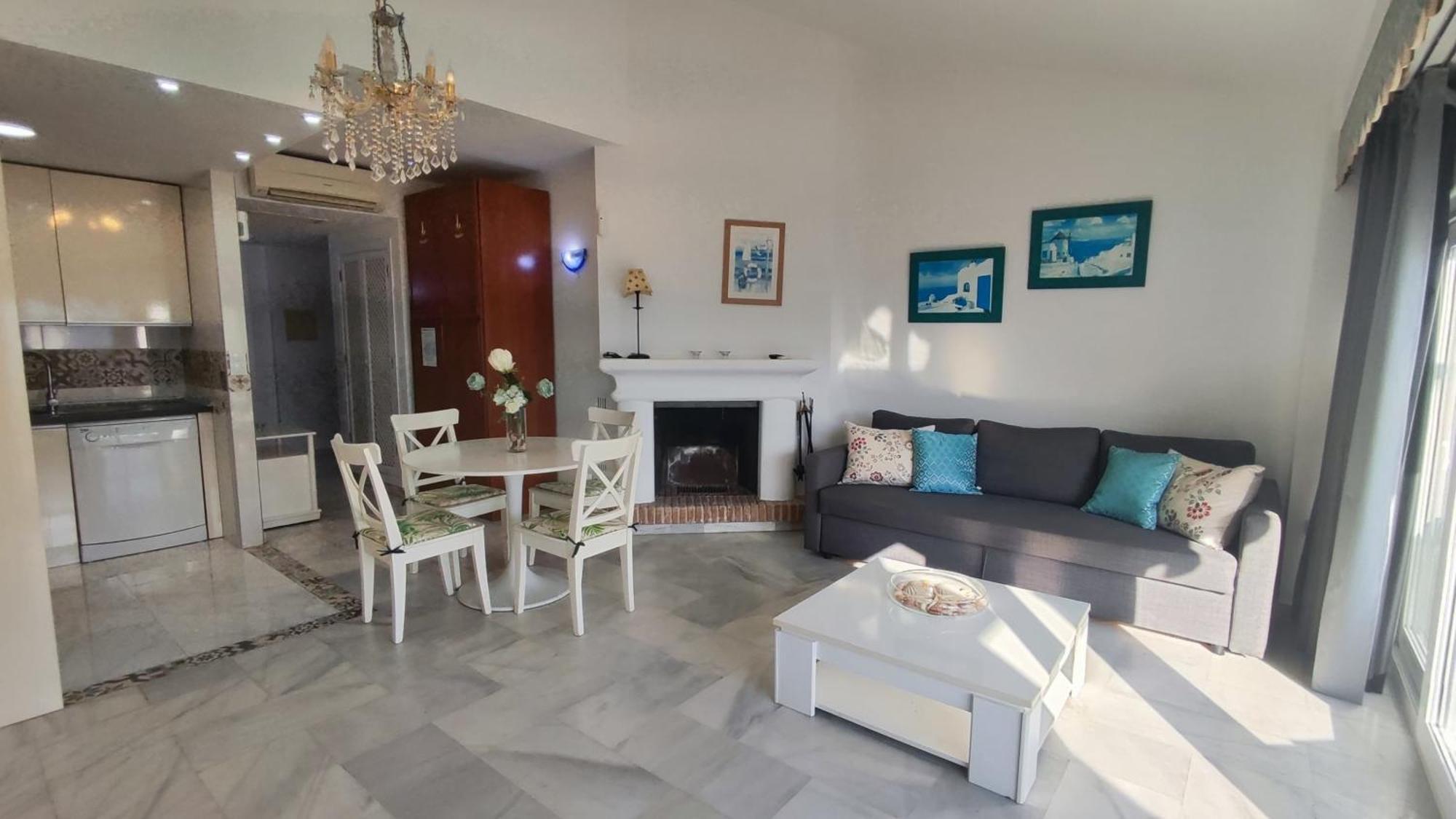 Apartment In Puerto Marina With Beautiful Views Of The Sea And The Boats Беналмадена Екстериор снимка